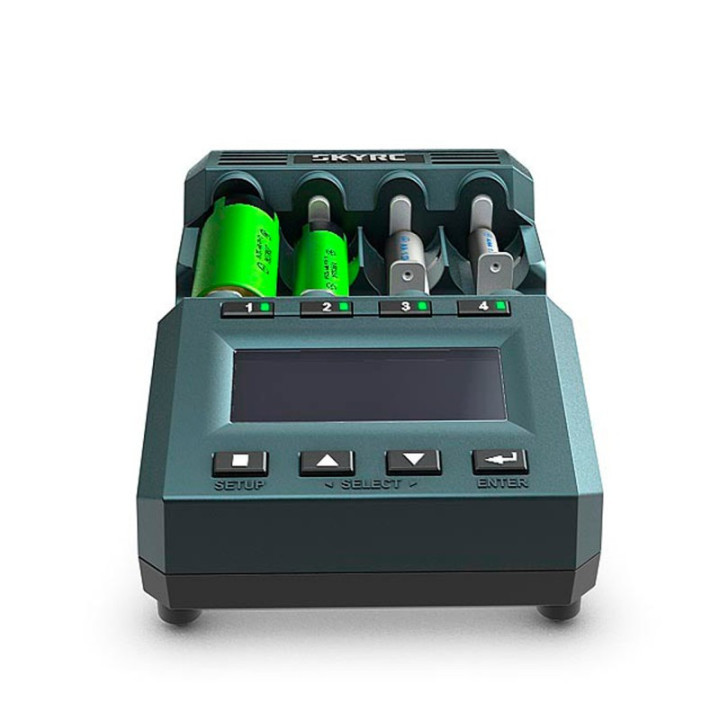 SKYRC MC3000 cargador analizador 4x AA/AAA DC