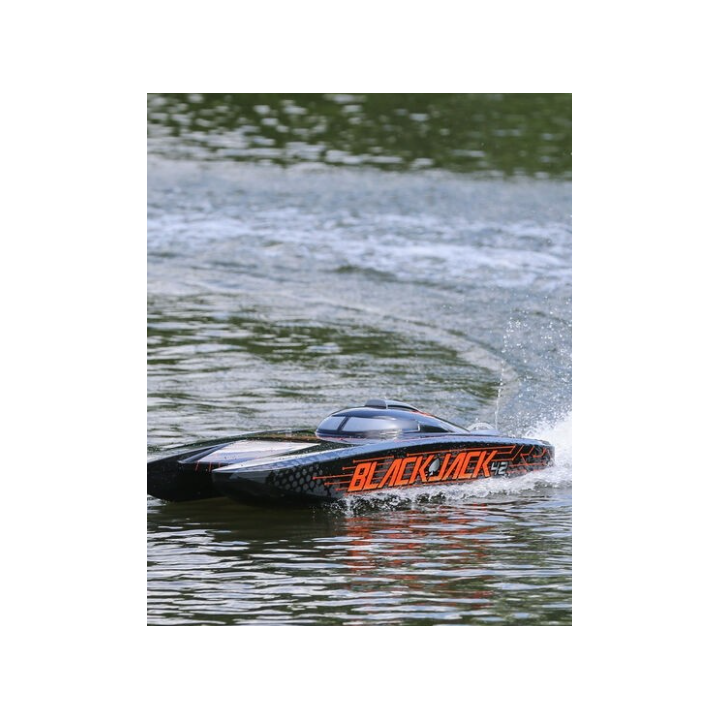 ProBoat Blackjack 42’’ Catamaran Brushless 8S RTR – Potencia y Estabilidad RC