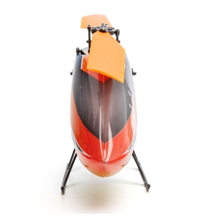 Descubre el BLADE Revolution 90 FP RTF, un helicóptero RC compacto, resistente y fácil de pilotar. Listo para volar, con emisora