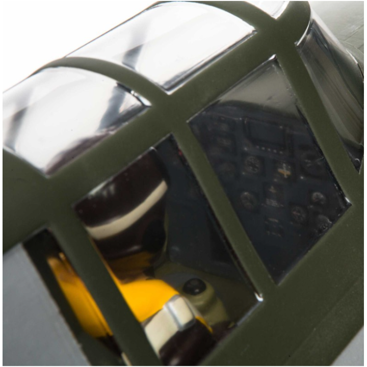Hangar 9 P-47D Thunderbolt 20cc ARF 67” | Warbird RC WWII