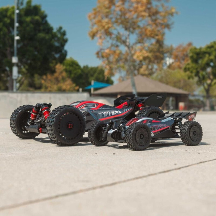 ARRMA Typhon Grom BLX 1/18 Buggy 4X4 Brushless RTR Plateado (sin batería)