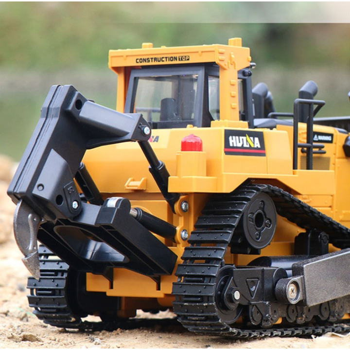 Bulldozer Excavadora Huina 1/16 RC con Oruga y Escarificador 8 Canales 2.4GHz