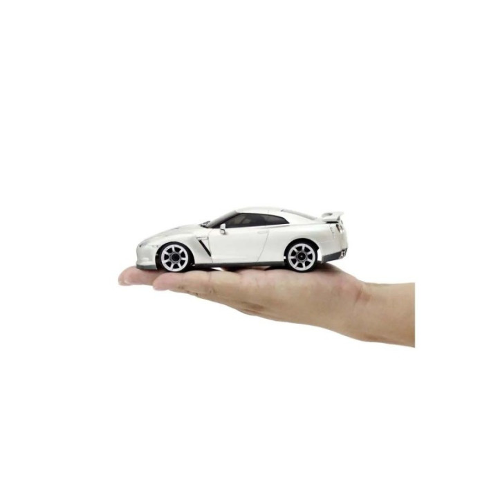 Kyosho First Mini-Z 1:28 Nissan GT-R R35 Silver con batería y cargador