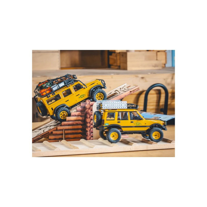 FMS FCX24M Land Rover Discovery Camel Trophy RTX 1 24