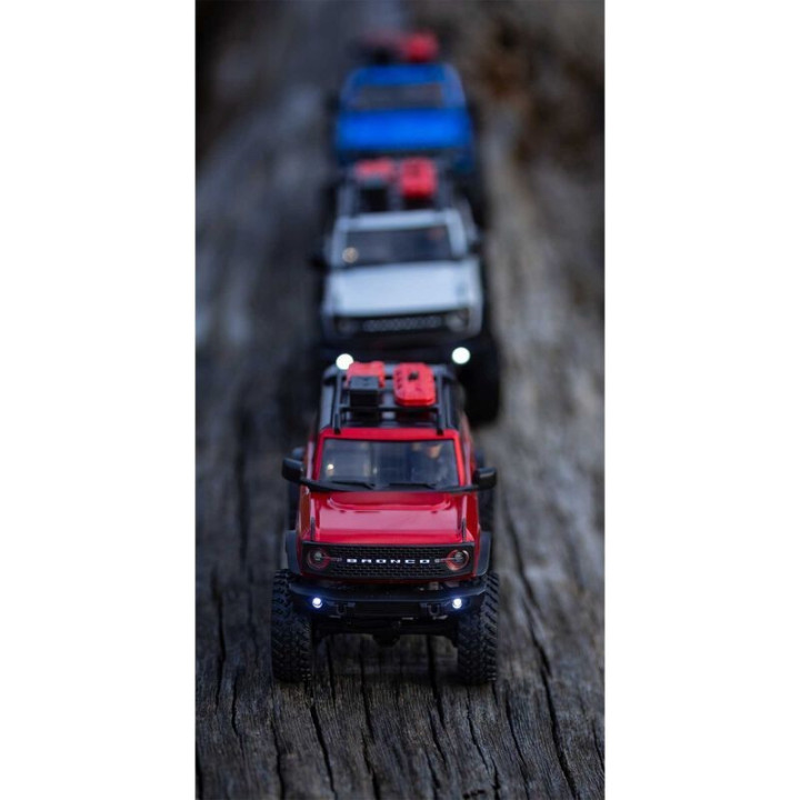 Axial-SCX24-Ford-Bronco-1-24-4WD-Rock-Crawler-RTR-Blanco