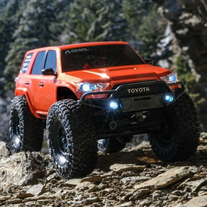 Axial-SCX24-Toyota-4Runner-4X4-RTR-Rock-Crawler-Naranja