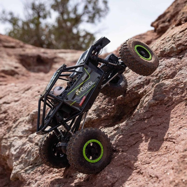 Axial-UTB18-Capra-V2-1-18-4WD-Trail-Buggy-RTR-Negro