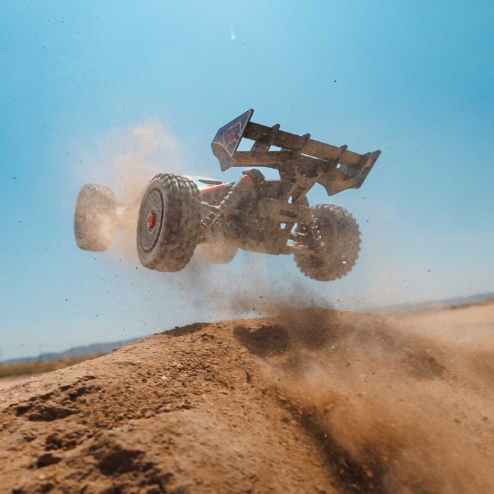 Arrma Rojo Typhon 223S DSC 1/8 4X4 Brushless RTR Buggy