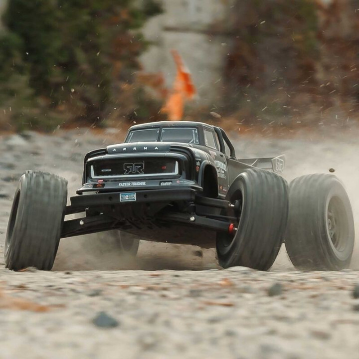 Arrma Notorious 6S V6 ST 4X4 BLX Brushless RTR Negro