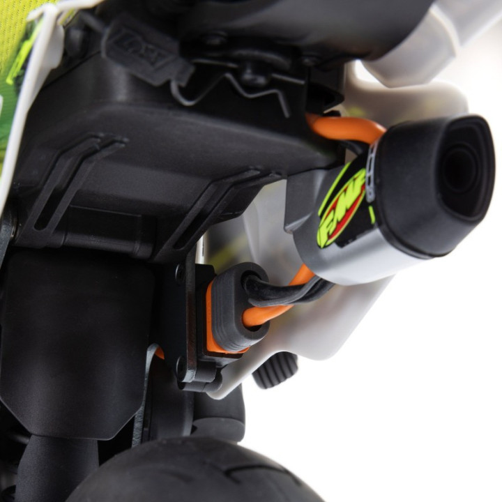 Losi Promoto-SM FXR 1/4 Supermoto RC Motorcycle Blanco Completo