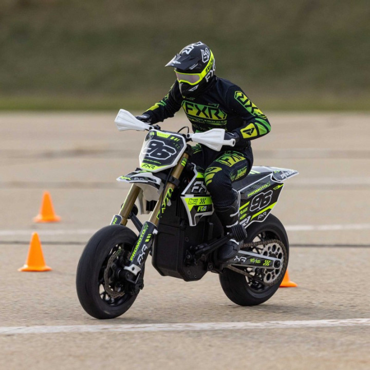 Losi Promoto-SM FXR 1/4 Supermoto RC Motorcycle Blanco Completo