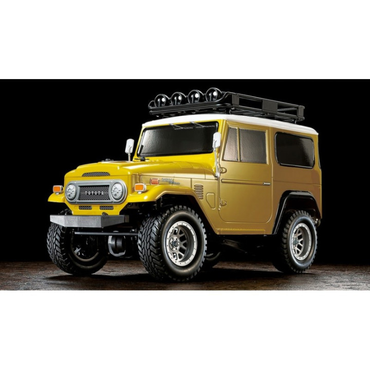 Tamiya CC-02 Toyota Land Cruiser 40 Carrocería Amarilla Pre-pintada