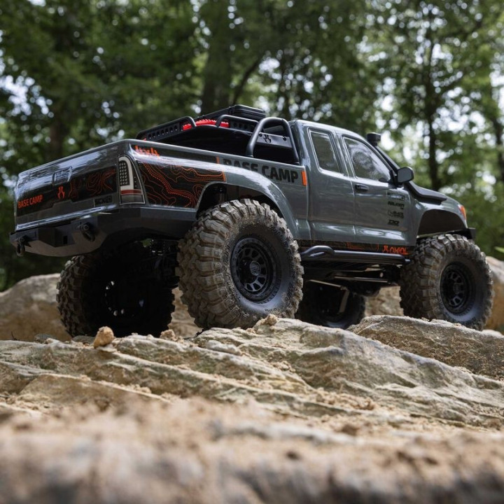 Axial SCX10 III Base Camp 1/10 4X4 Rock Crawler RTR Gris  Crawler Escala Realista